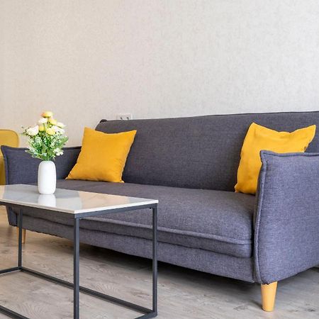 Cozy Apartment In The Heart Of Tbilisi Bagian luar foto