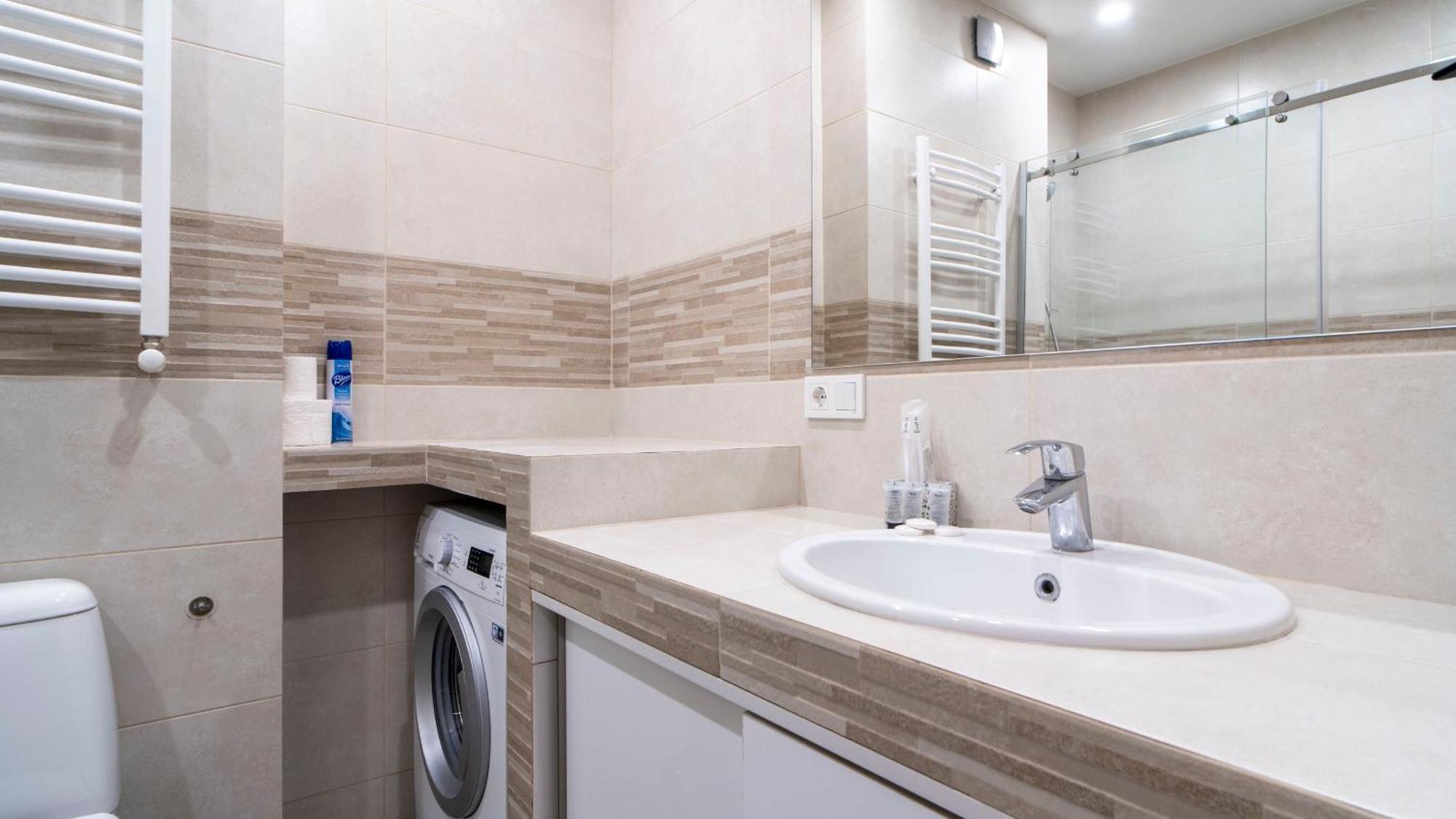 Cozy Apartment In The Heart Of Tbilisi Bagian luar foto