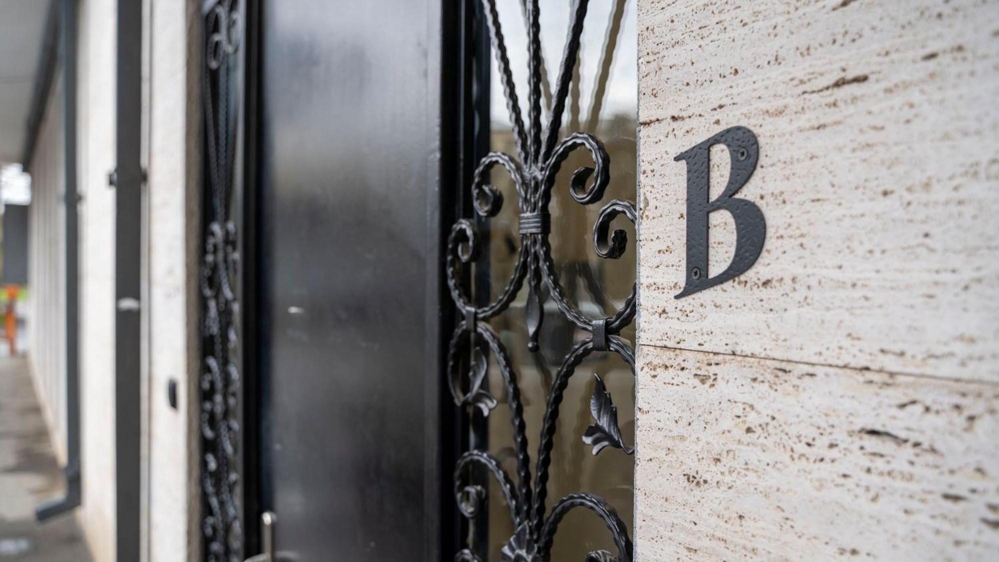 Cozy Apartment In The Heart Of Tbilisi Bagian luar foto
