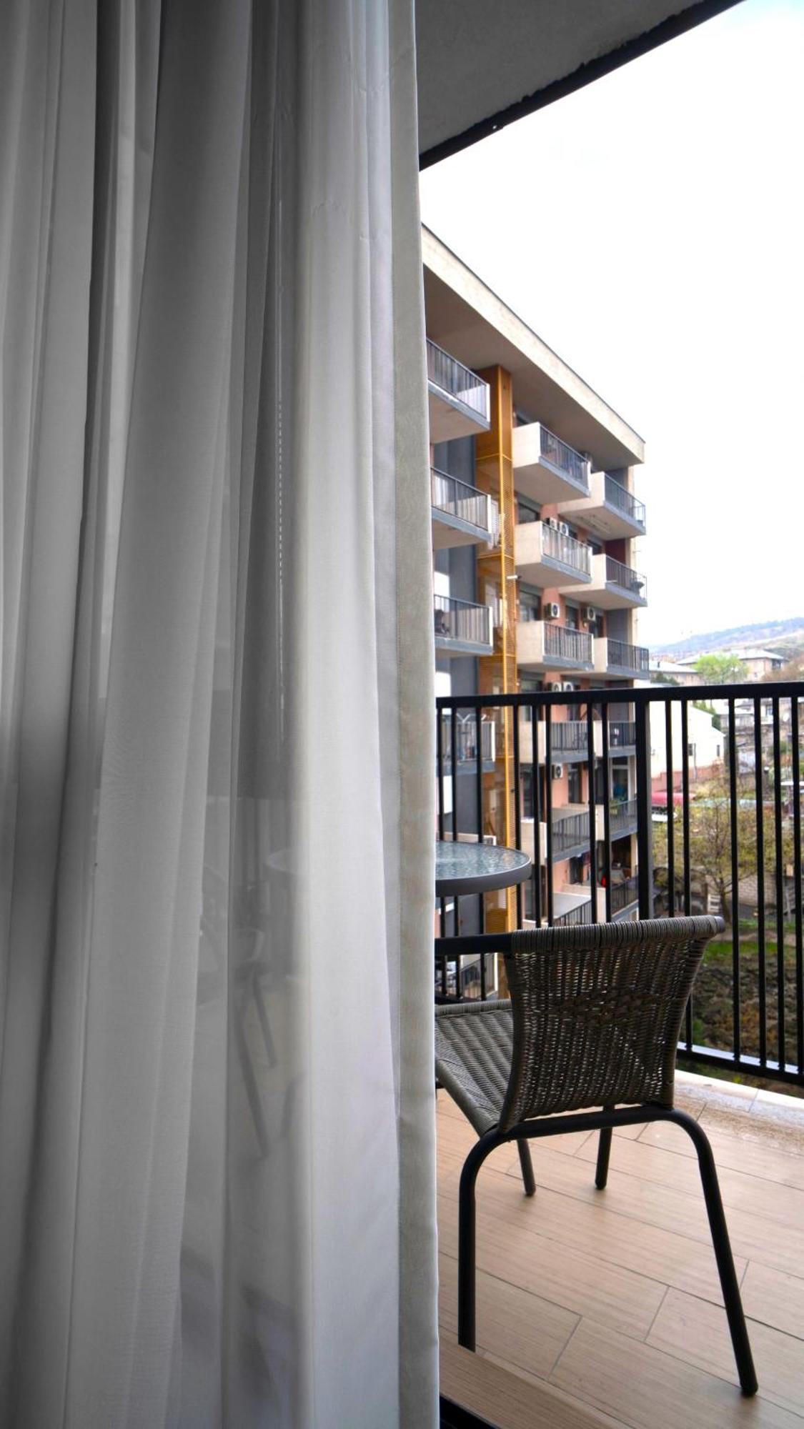 Cozy Apartment In The Heart Of Tbilisi Bagian luar foto