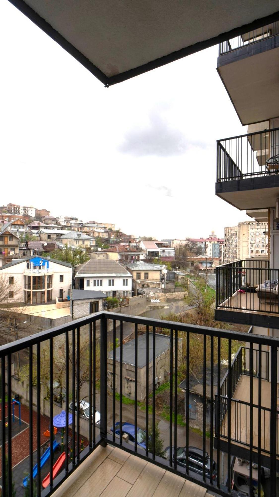Cozy Apartment In The Heart Of Tbilisi Bagian luar foto